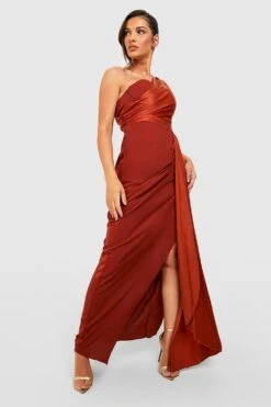 Einärmliges Drapiertes Satin-Maxikleid
