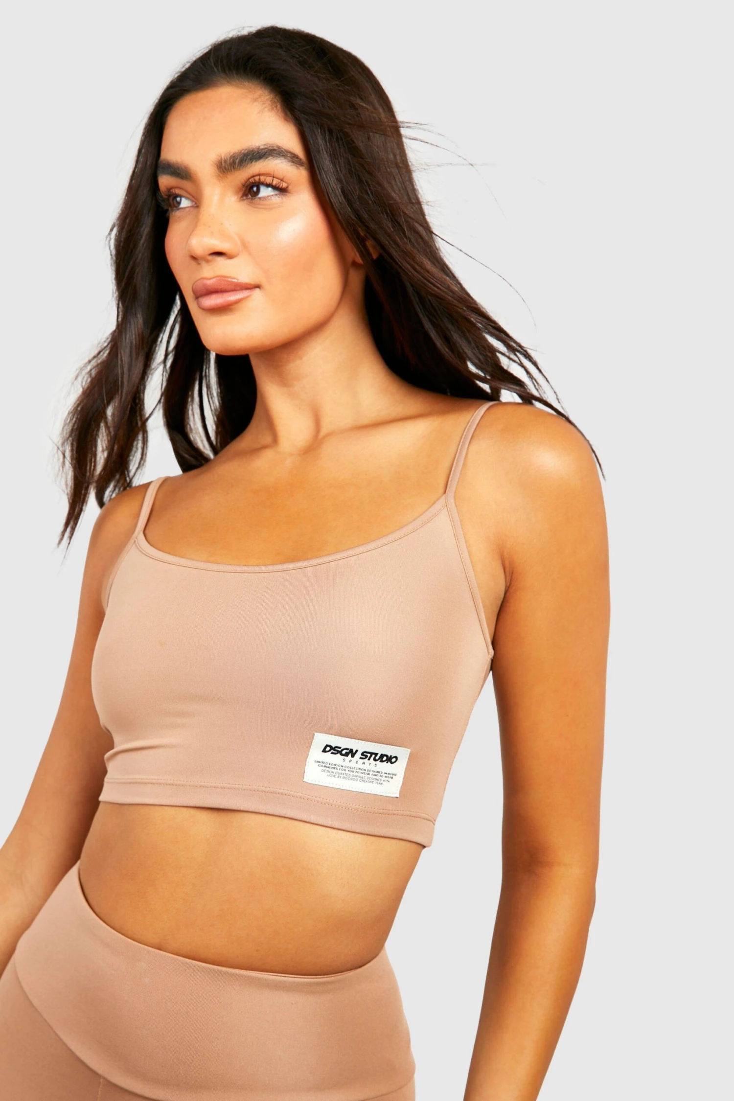 Active Crop Top Mit Etikett 4 Active Crop Top Mit Etikett – Bild 4