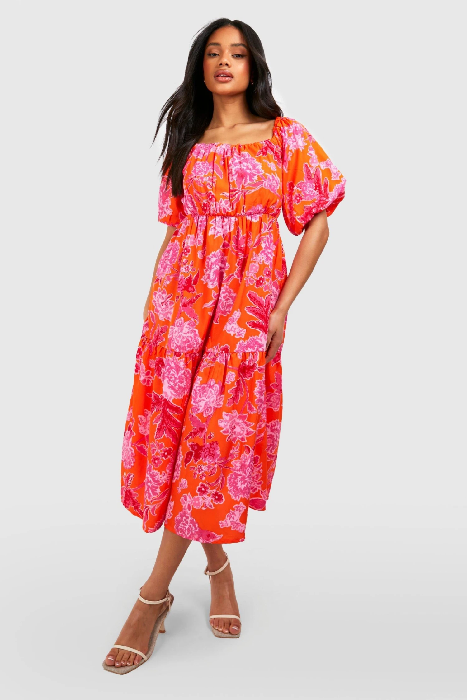 Florales Skaterkleid Mit Puffärmeln 3 Florales Skaterkleid Mit Puffärmeln – Bild 3