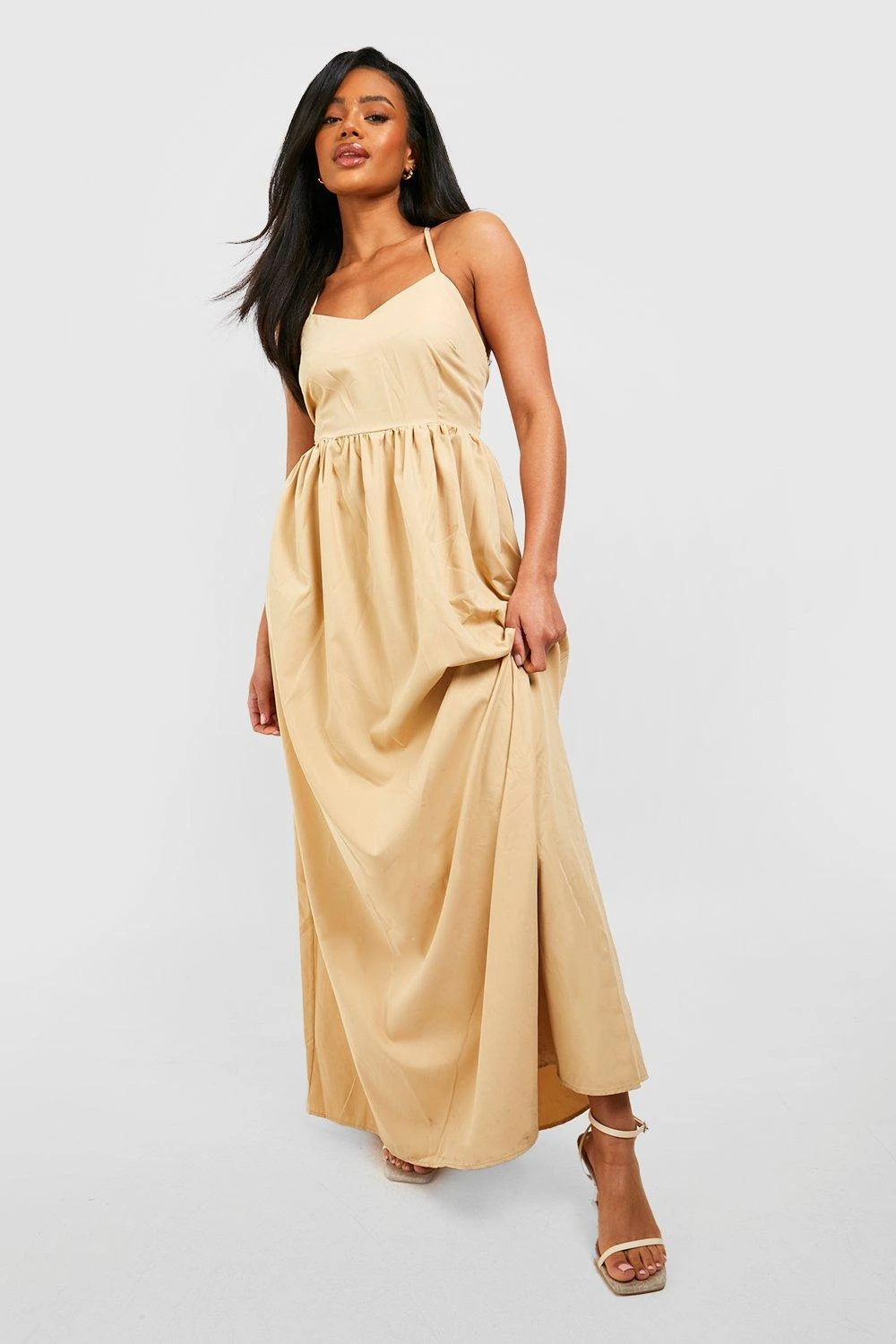 Maxikleid Mit V-Ausschnitt 1 Maxikleid Mit V-Ausschnitt