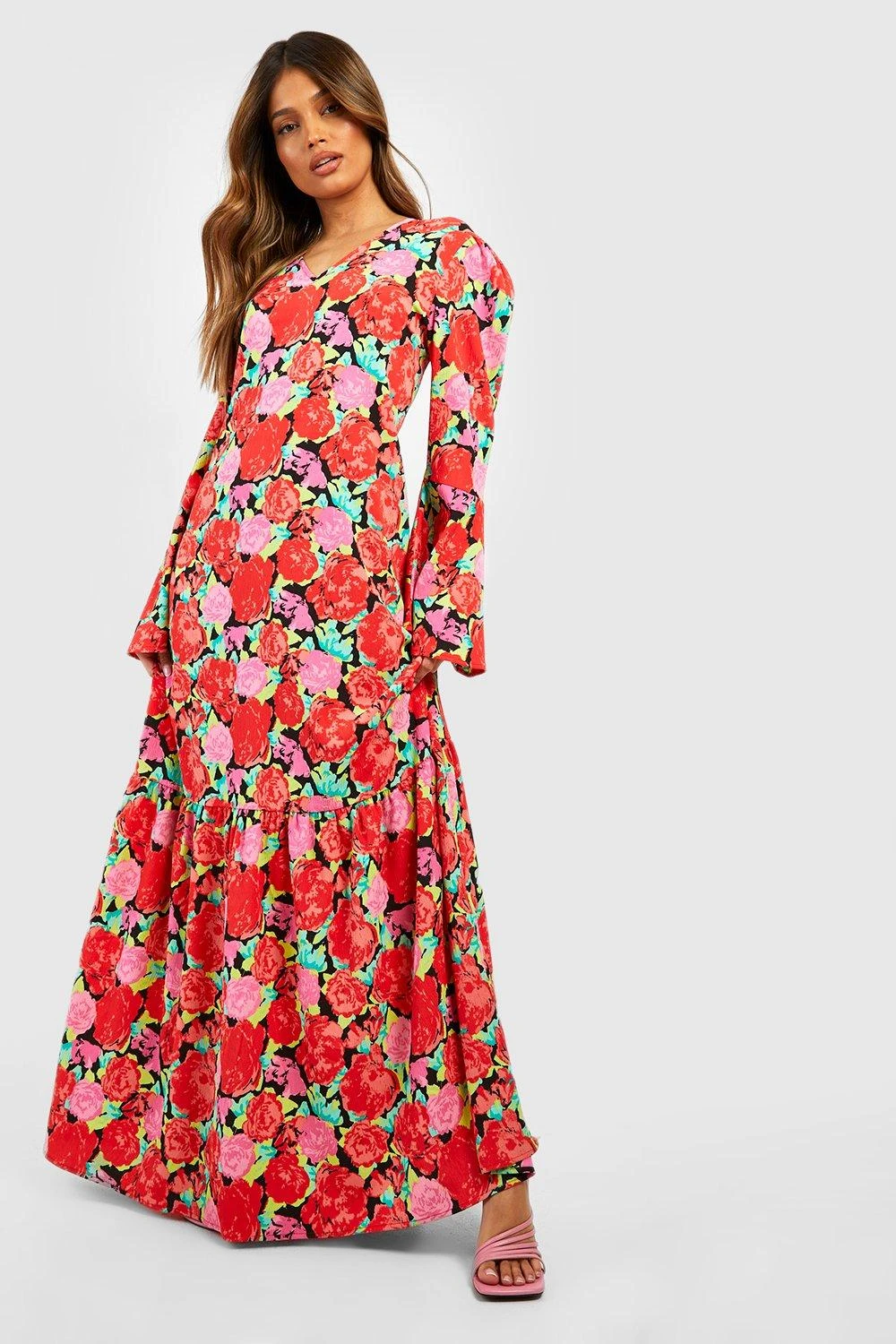 Das Gemusterte Maxikleid 3 Das Gemusterte Maxikleid – Bild 3