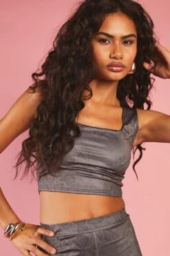 Crop Top Mit Geradem Ausschnitt