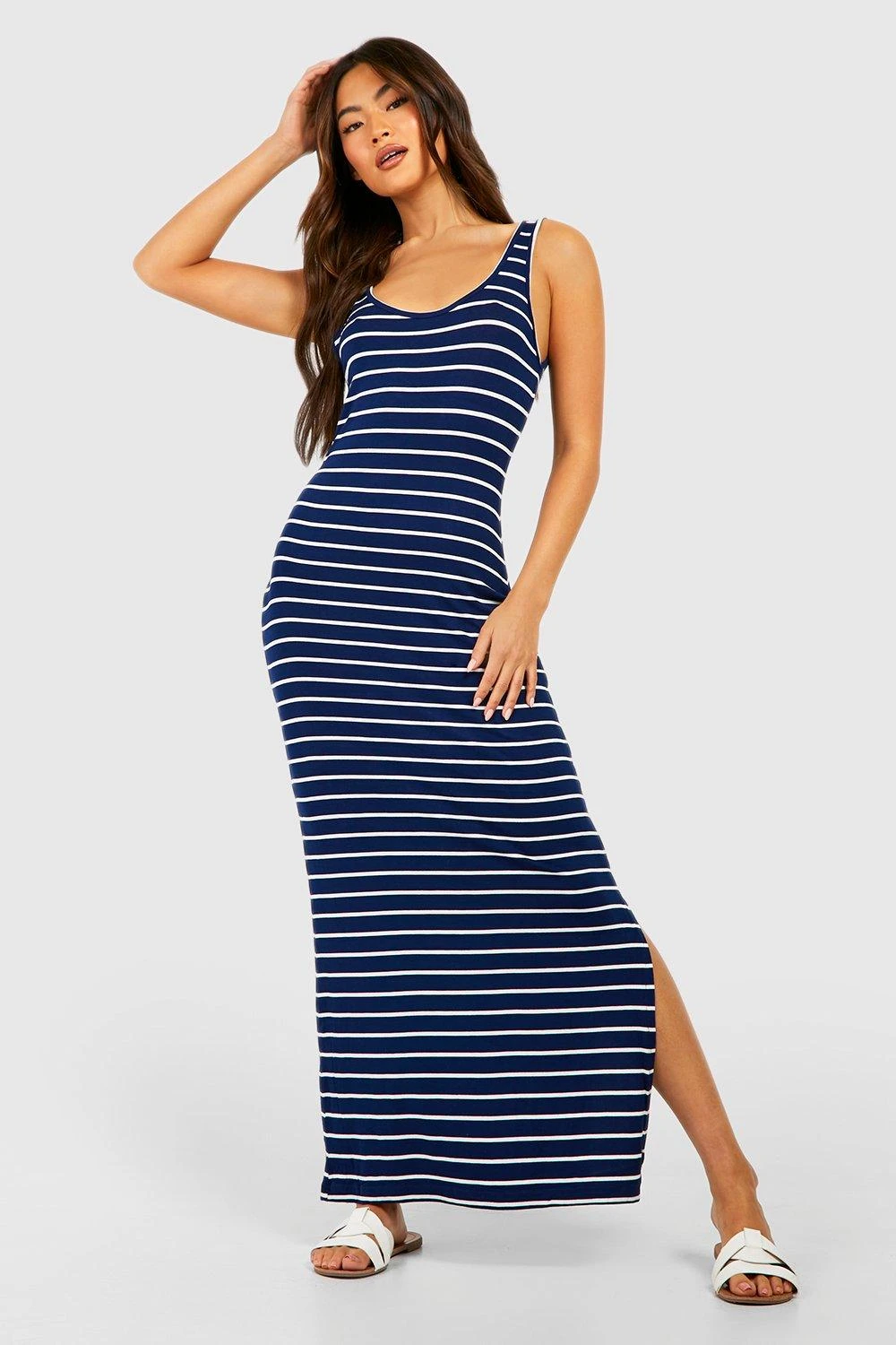 Gestreiftes Rundhals-Maxikleid 3 Gestreiftes Rundhals-Maxikleid – Bild 3